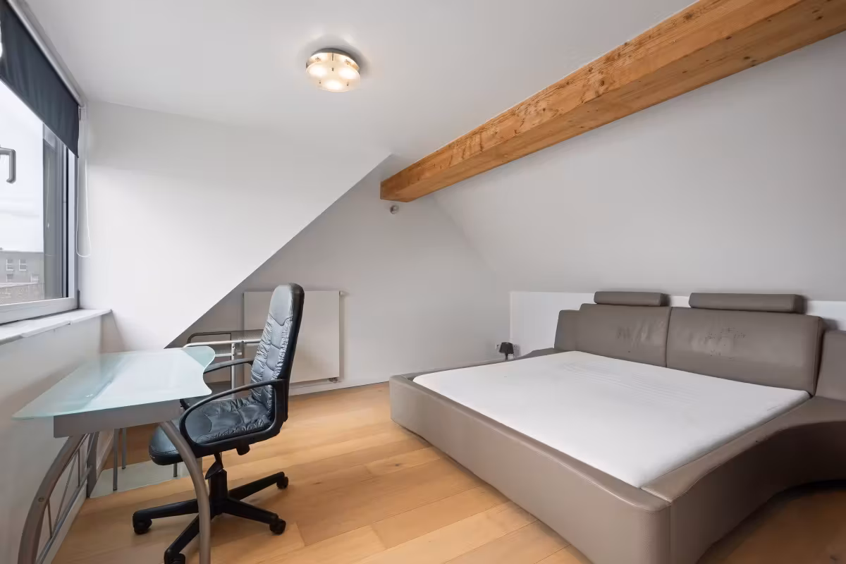 Huis met 5 slaapkamers en tuin op Linkeroever - 14
