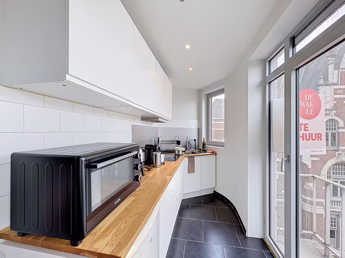 Bright studio in Berchem - 3