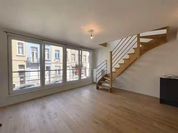 Josaphat Park! Very nice unfurnished 2 bedroom apartment for rent - 16
