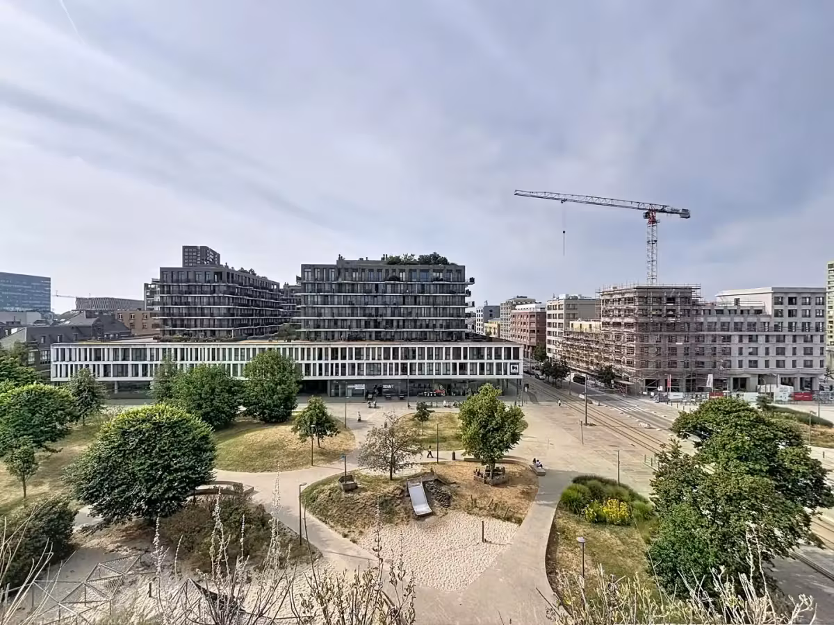 Penthouse in de Cadixwijk met terrassen - 14