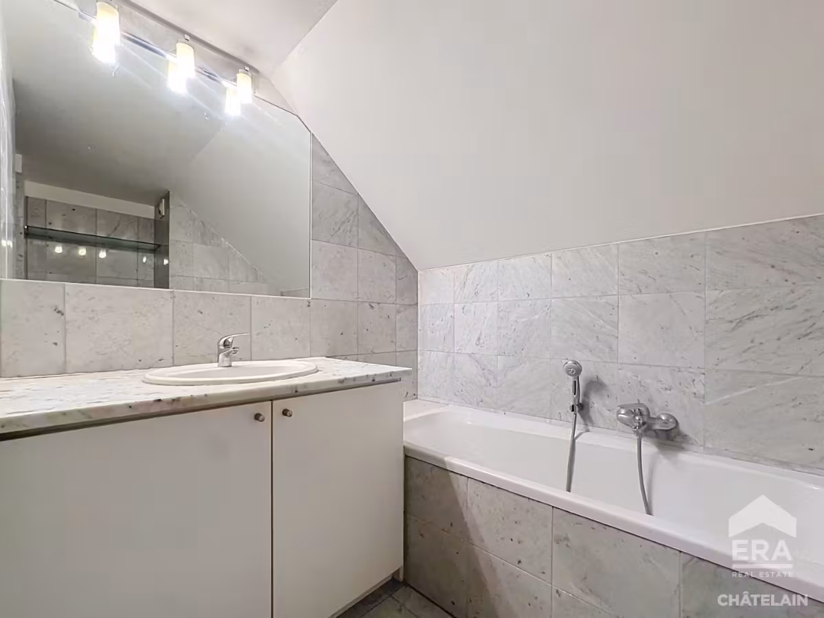 Appartement met 1 slaapkamer + mezzanine te huur in Brussel - 11