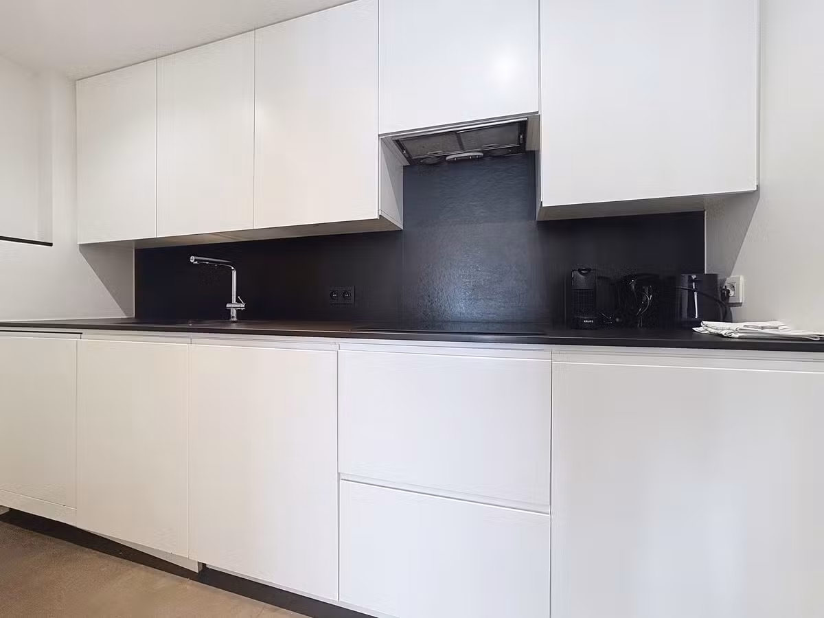 Gemeubileerd appartement met twee slaapkamers aan Place... - 3