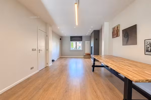 Maison semi-ouverte rénovée avec jardin - 7