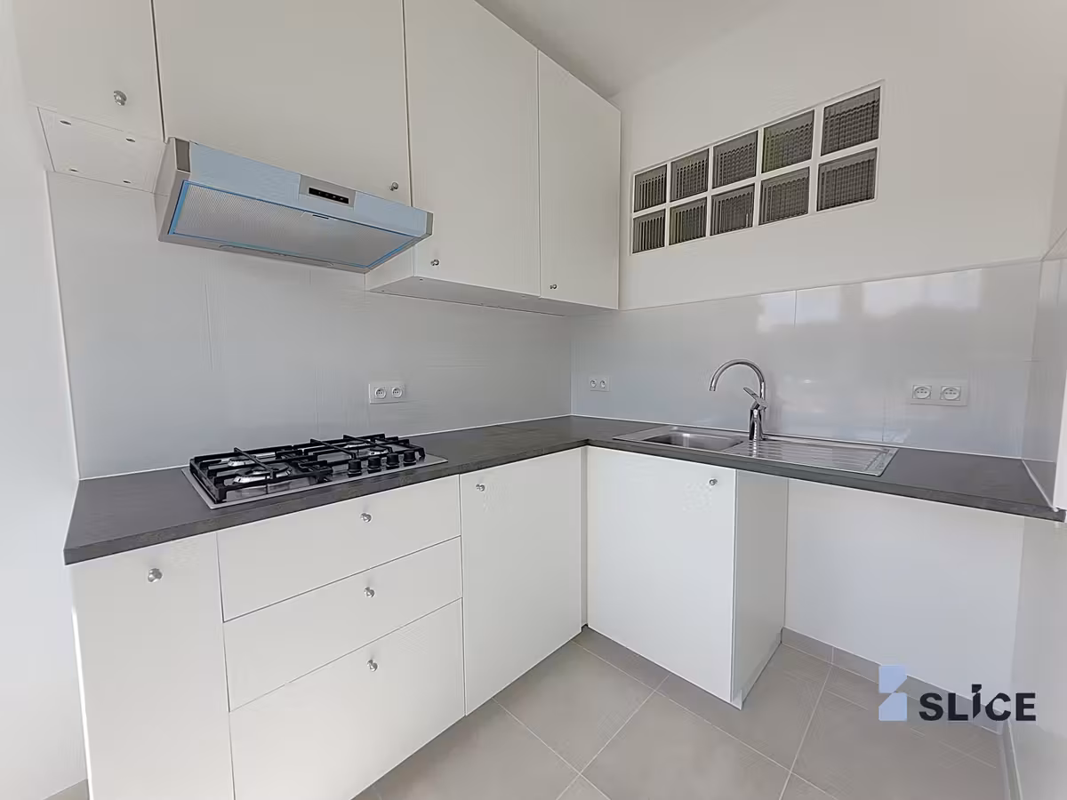 Renovated apartment with two bedrooms - 12