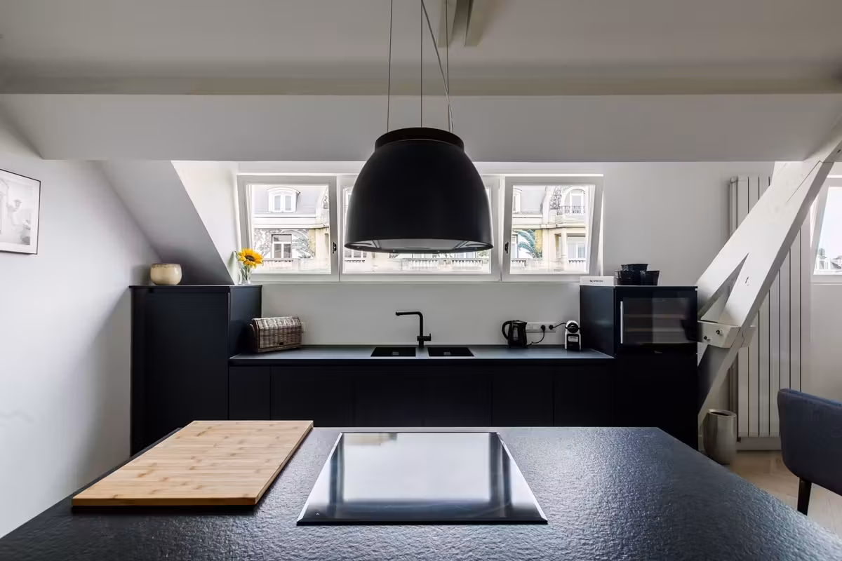 Stijlvol gerenoveerd appartement op toplocatie aan Sint-Katelijneplein - 12
