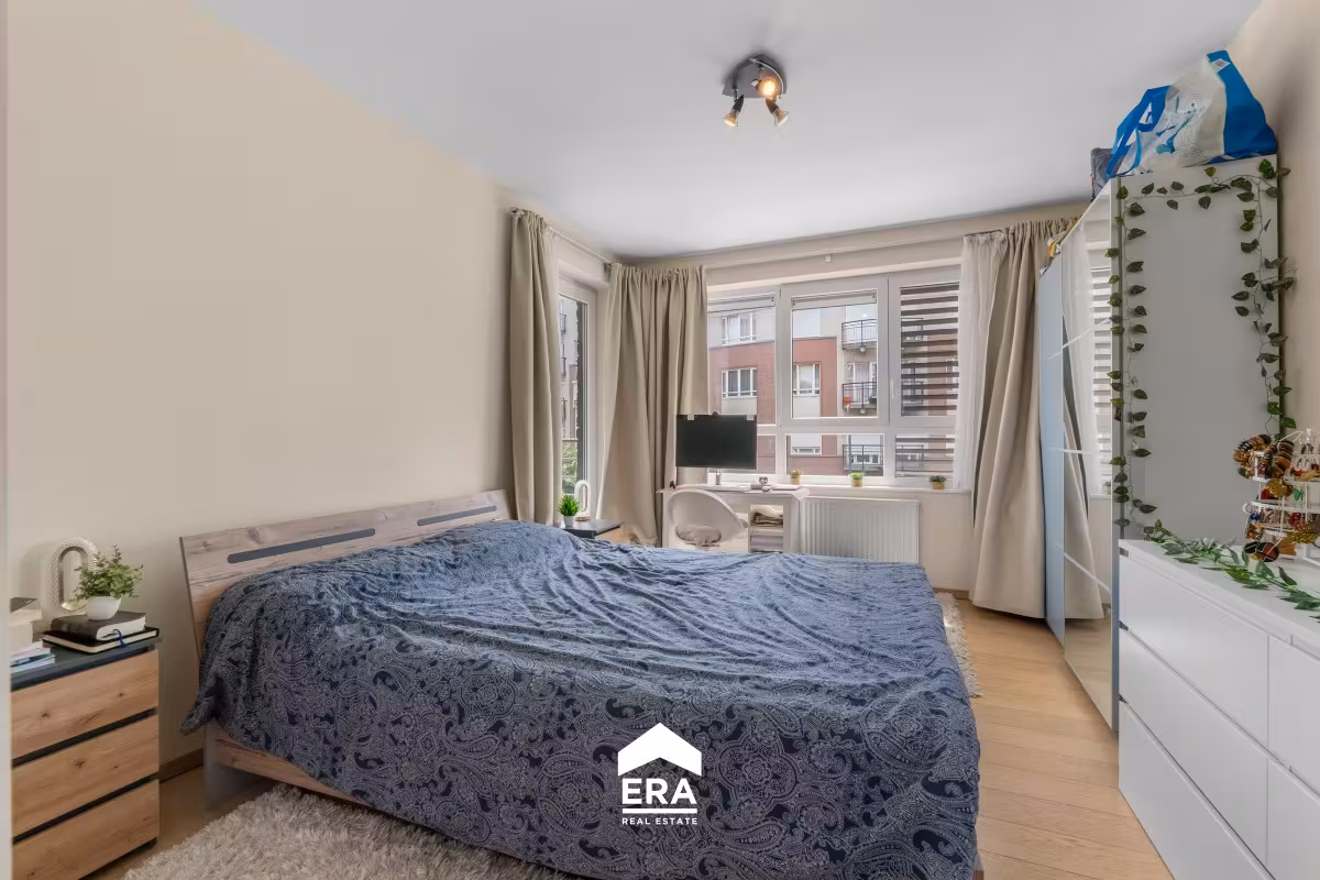 Instapklaar appartement met terras en staanplaats in Jette - 9