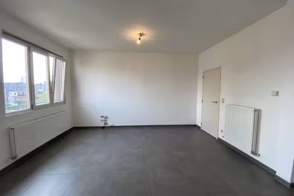Recent gerenoveerd appartement in 2020 Antwerpen - 13