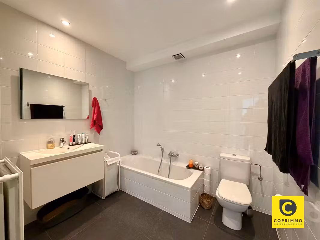 Penthouse with 2 bedrooms and spacious terrace in Antwerp - 4
