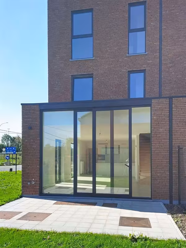 Villa de luxe neuve avec grand jardin - 26