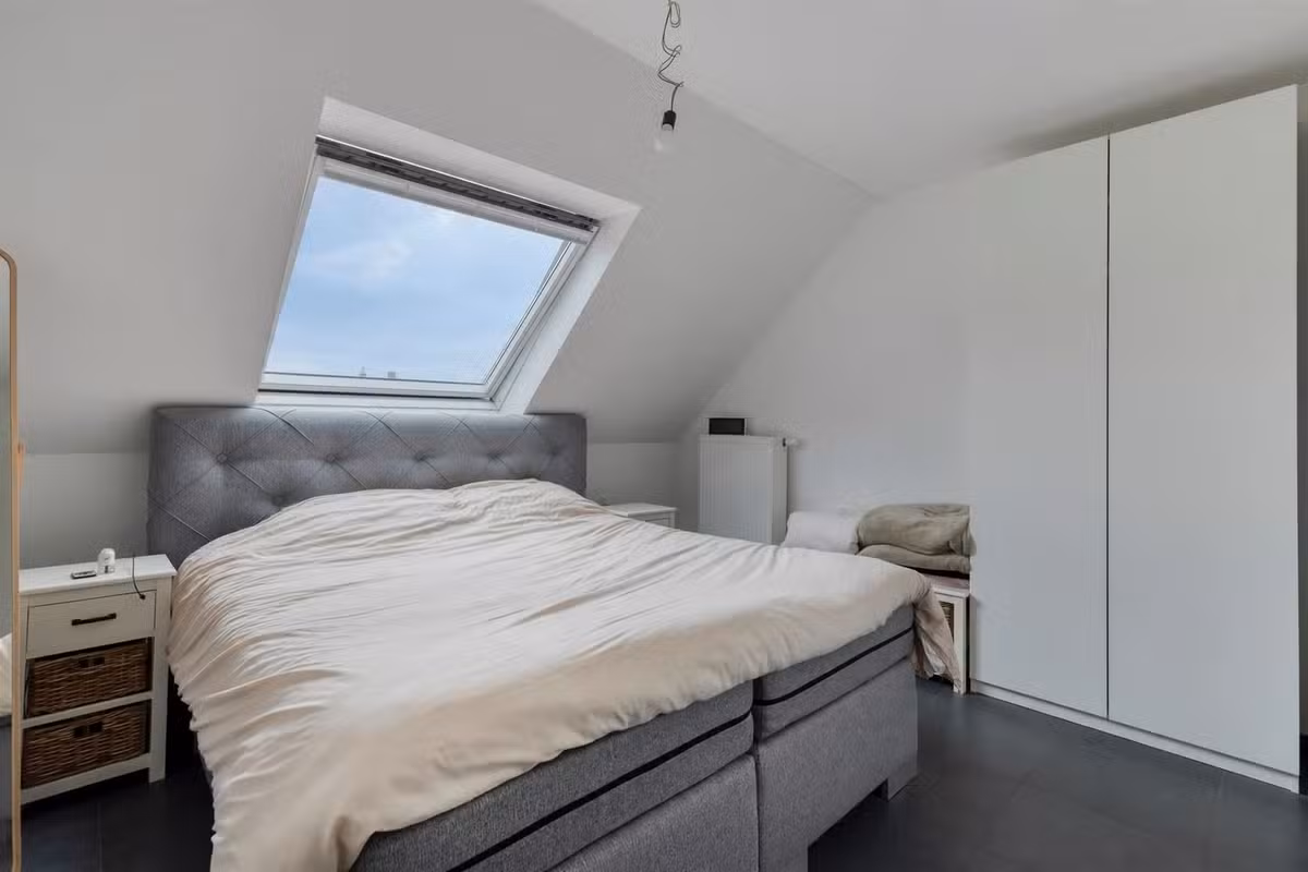 Recent triplexappartement met 2 slaapkamers en terras - 4