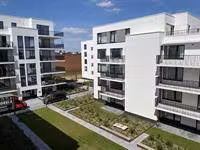Ruim appartement in Evere met terras - 12
