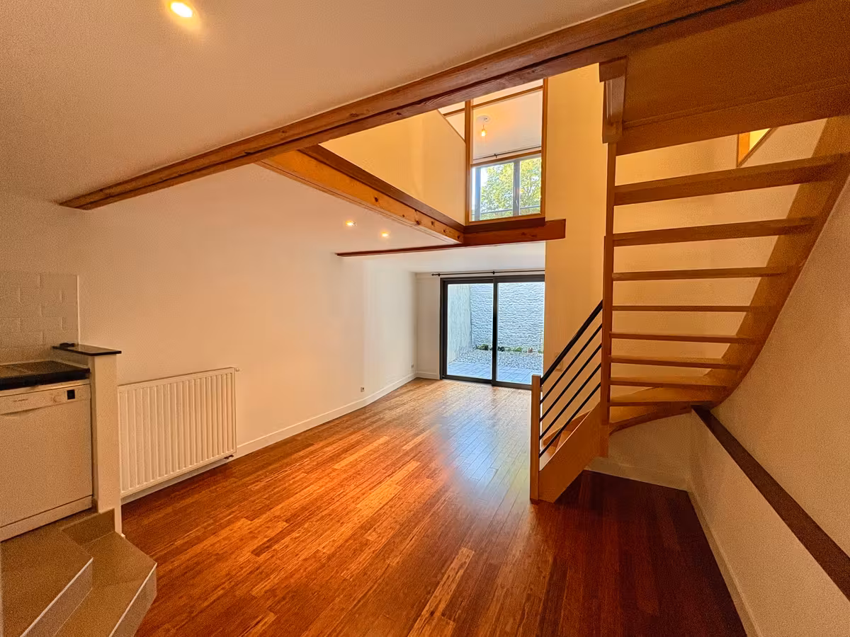 Gelijkvloerse verdieping 3 kamers te huur - 2