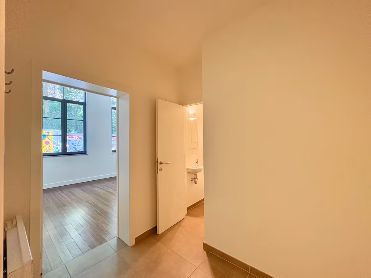 Gelijkvloerse verdieping 3 kamers te huur - 12