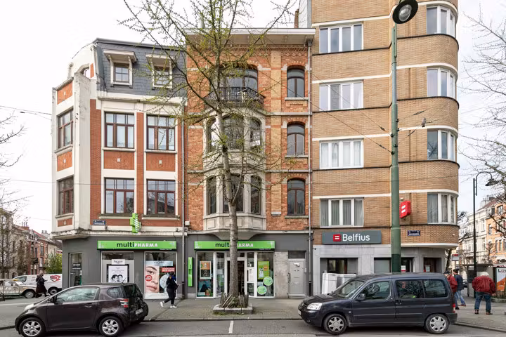 Gerenoveerd 2-slaapkamerappartement aan het Altitude...