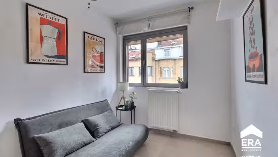 Three-bedroom apartment with terrace and parking - 10