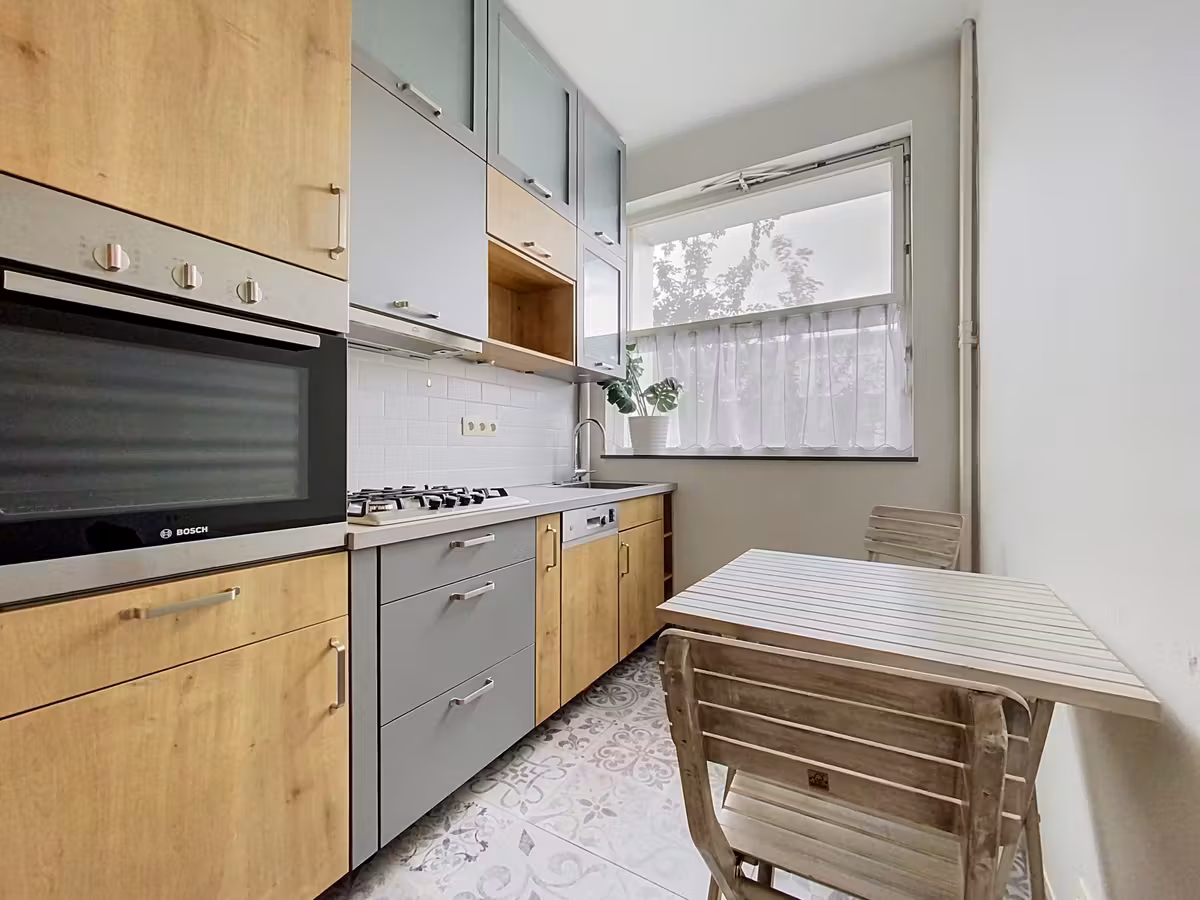 Furnished one-bedroom apartment in Ixelles - 2
