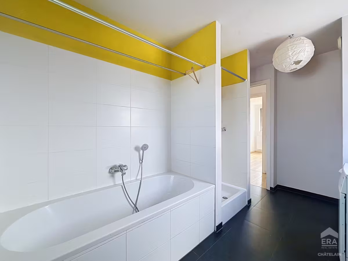 Duplex with 3 bedrooms and terrace for rent in Saint-Gilles - 16