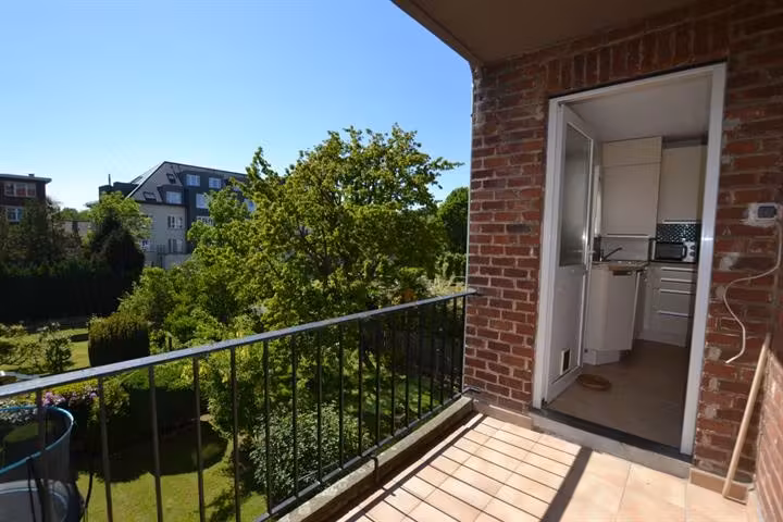 Meublé appartement à Evere - 10