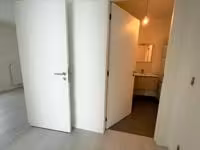 Ruim appartement in Evere met tuin - 9
