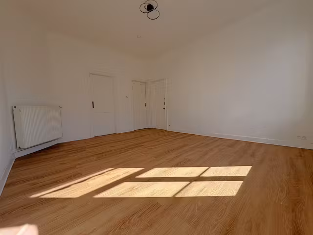 APPARTEMENT - TE HUUR - 1030 SCHAARBEEK