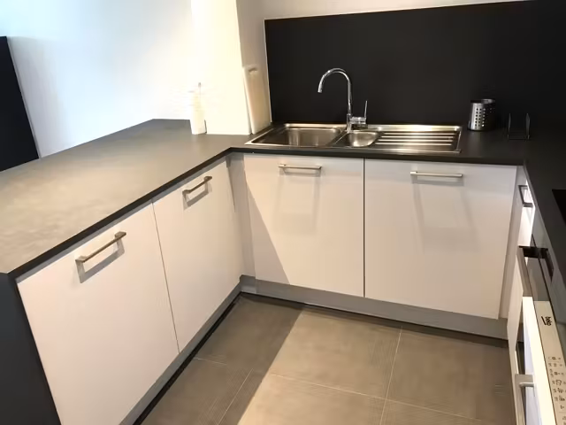 Modern furnished 3-bedroom apartment in Brussels - 3