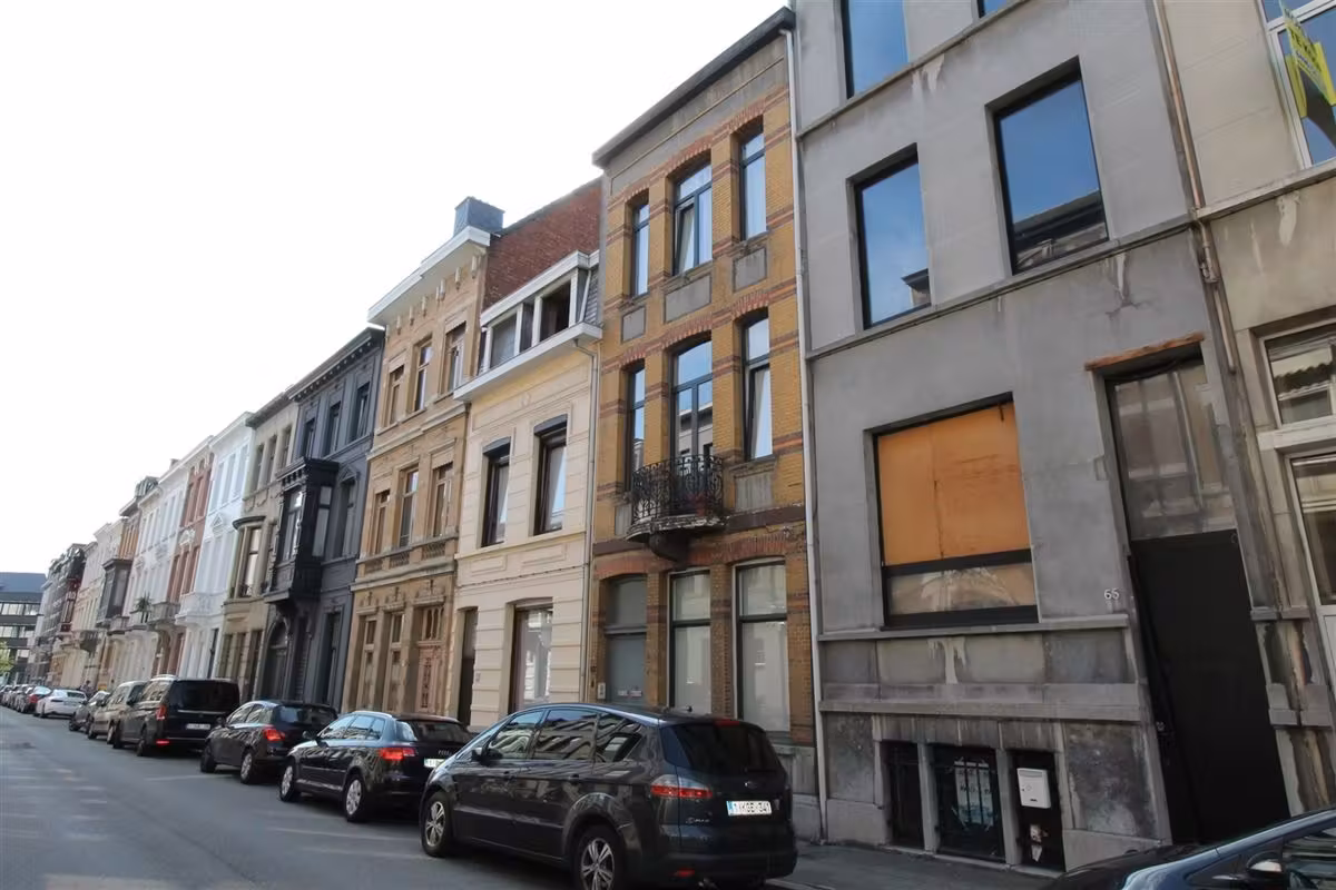 Ready-to-move-in 1-bedroom apartment with garden - 9