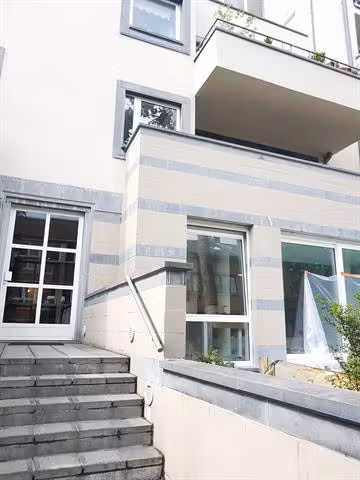Rez-de-chaussée avec jardin à Uccle - 8