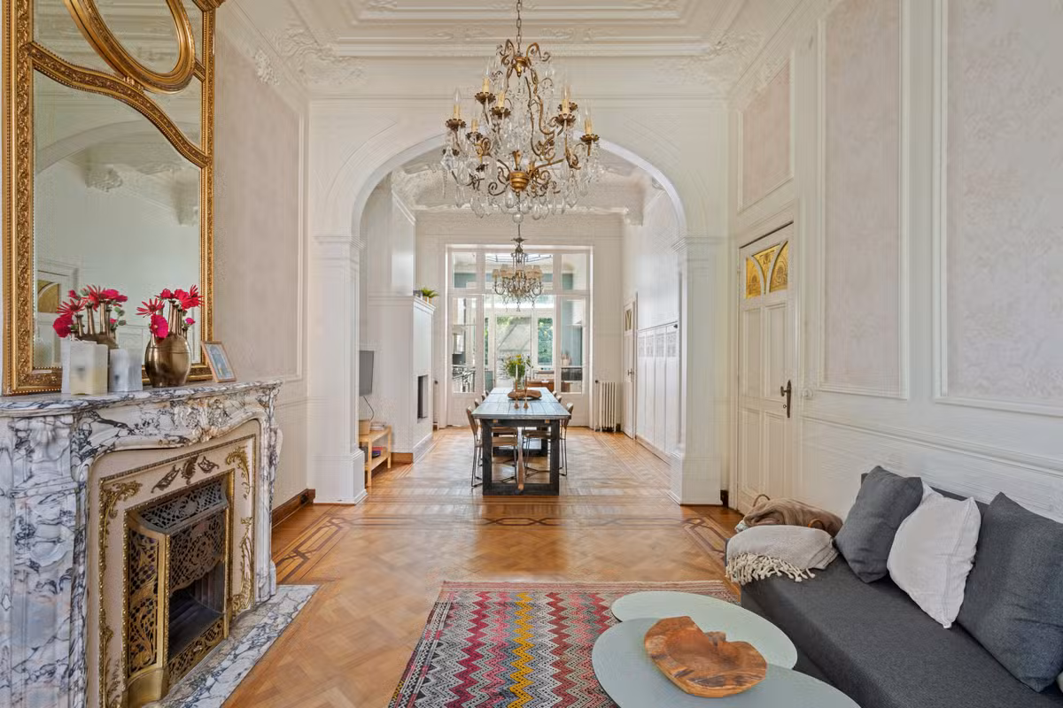 Maison charmante avec cinq chambres à coucher et jardin - 1