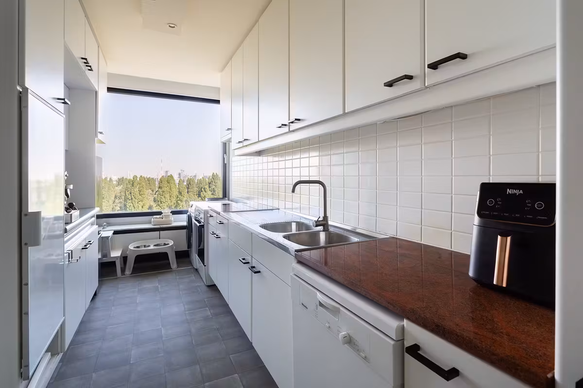 Appartement spacieux et lumineux avec vue dégagée - 9