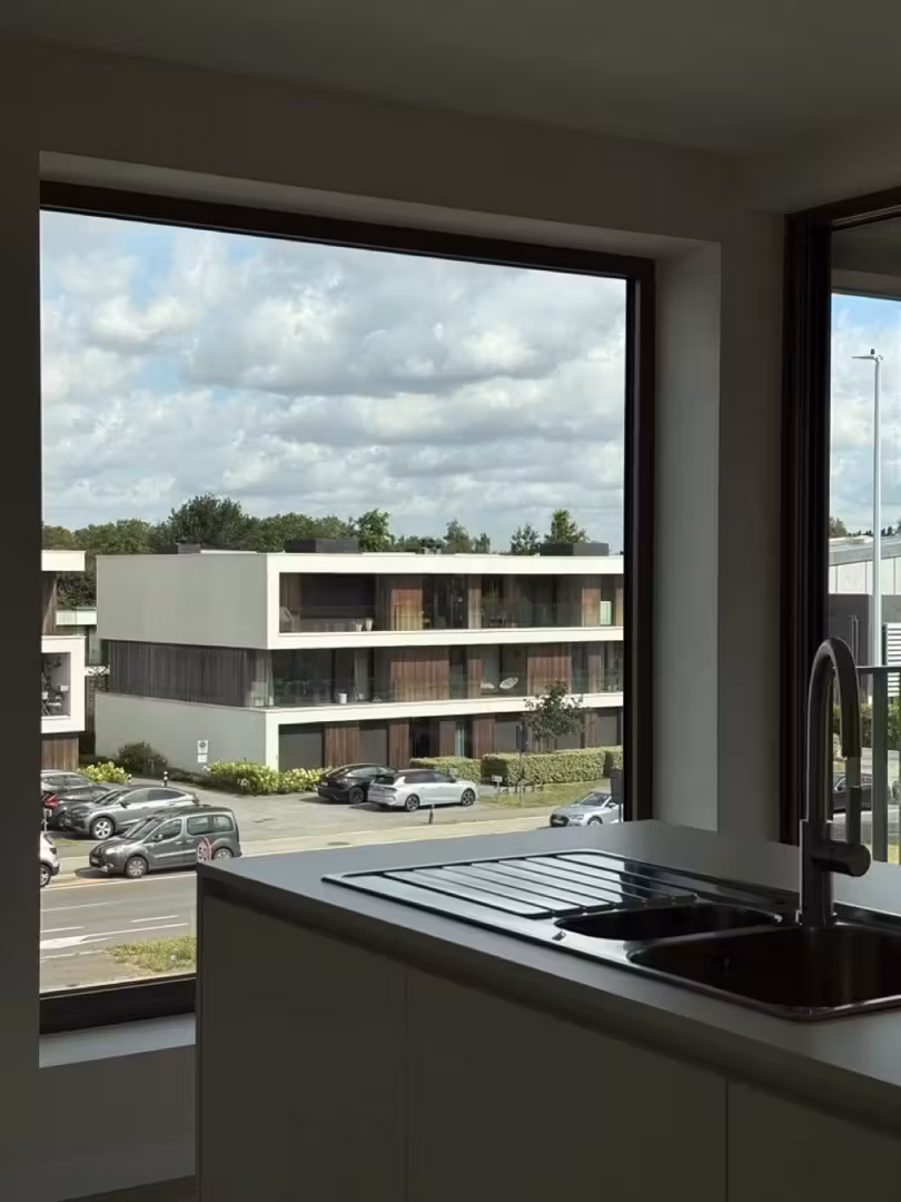 Nieuwbouwappartement met 2 slpk en terras te huur Zwijnaarde - 12