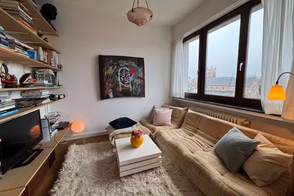 Sunny one-bedroom apartment with great views - 14
