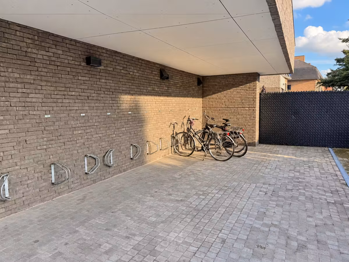 Recent one-bedroom apartment with parking space - 15