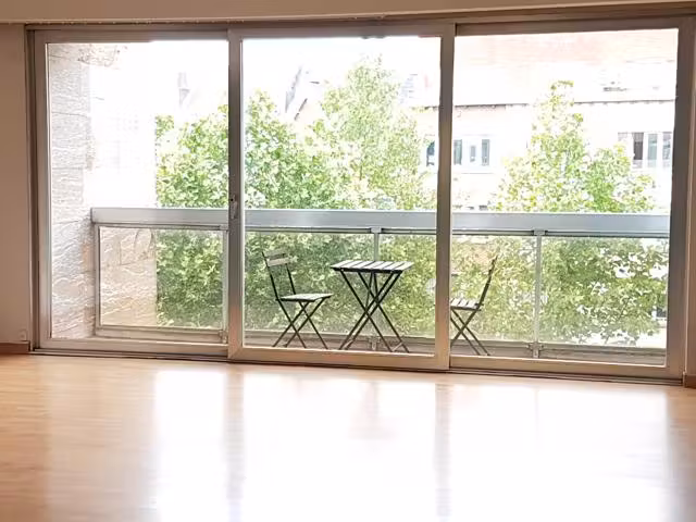 APPARTEMENT - TE HUUR - 1180 UKKEL - € 1.250 - 7