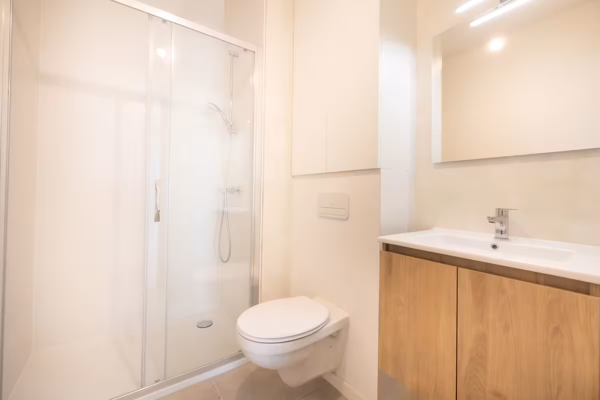 3-bedroom apartment with terrace in Brussels - 10