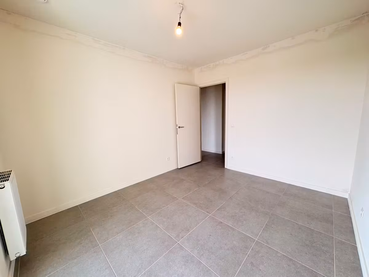 Appartement avec une chambre, bureau et terrasse - 10