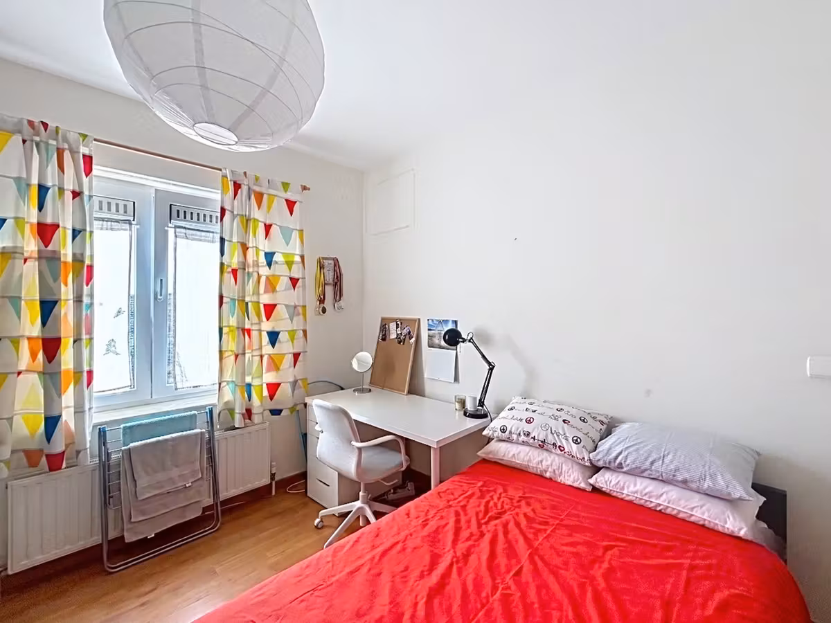 Two-bedroom apartment with terrace and parking - 8