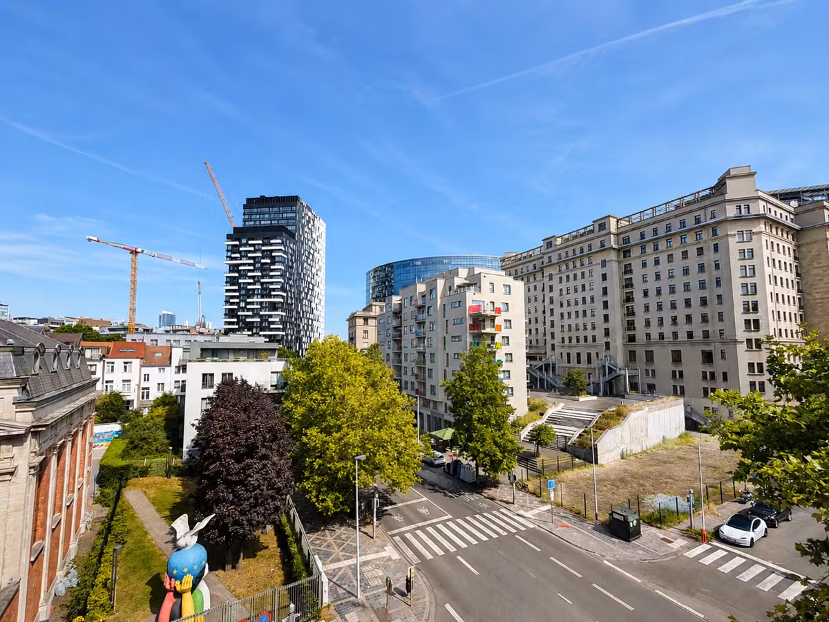 Ruim 3-slaapkamerappartement in de Europese Wijk - 15