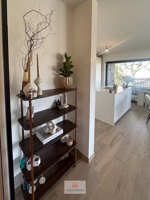 Modern appartement met staanplaats in groene parktuin - 11