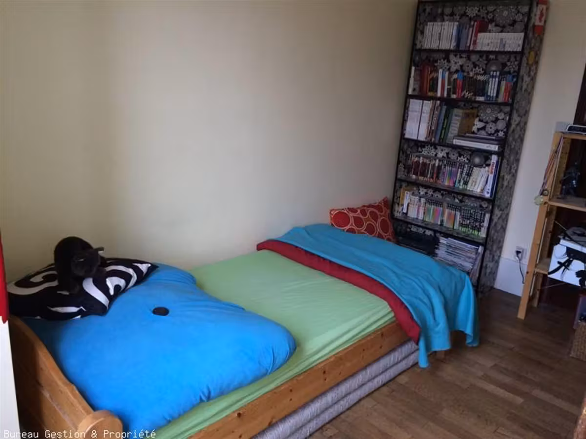 Bright apartment 1 bedroom + office in 1040 Etterbeek - 4