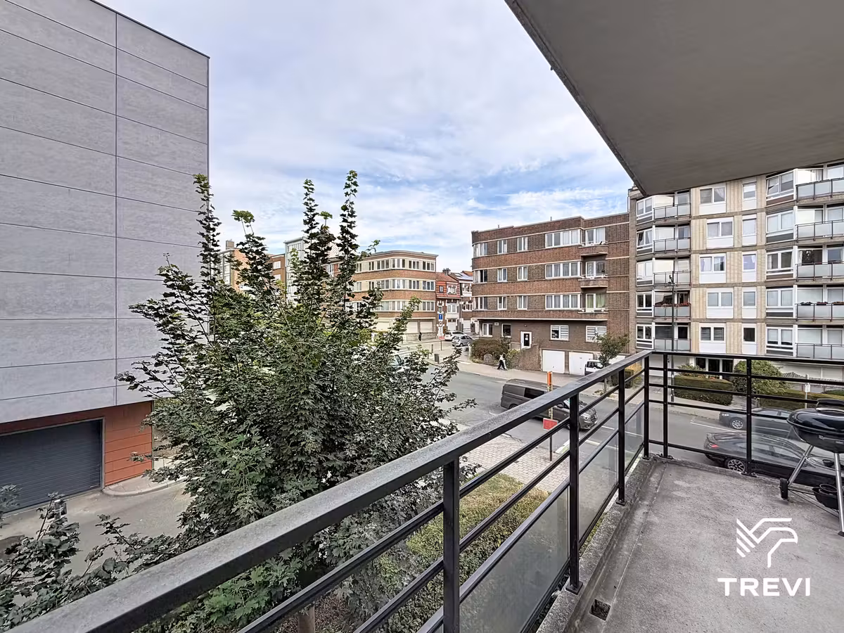 Studio with terrace and garage in Auderghem - 2