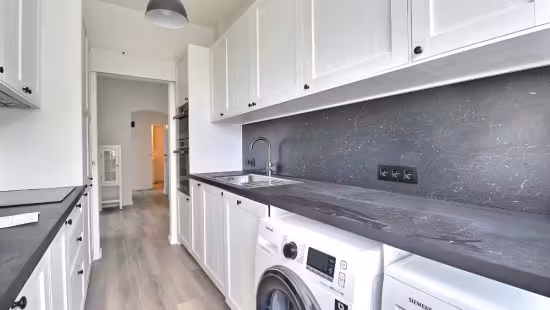 Appartement met 2 slaapkamers en balkon in Laken - 10