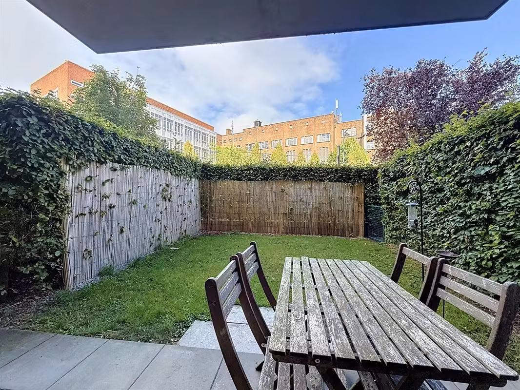 Garden-level property with private garden in Auderghem - 9