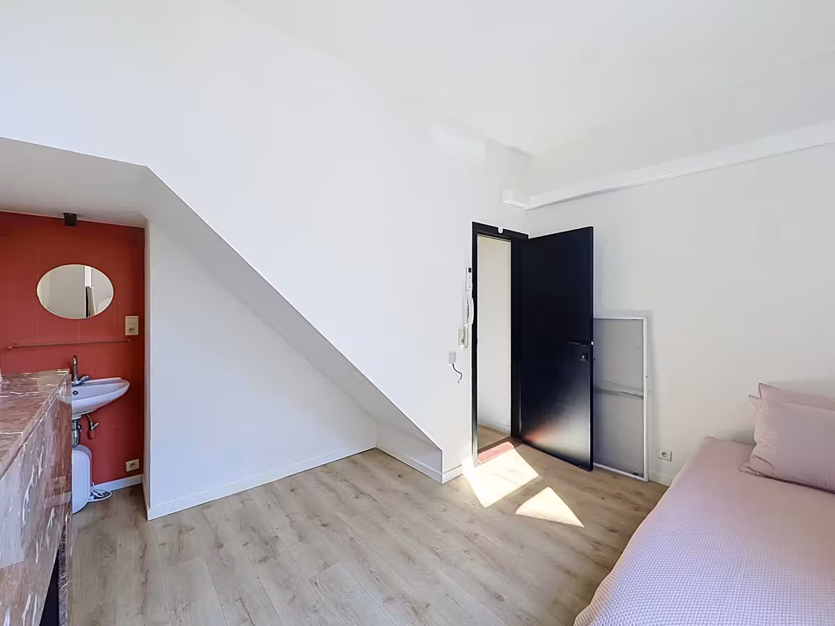 Ruime woning met 3 kamers en duplex-suite op de Rooigemlaan - 14