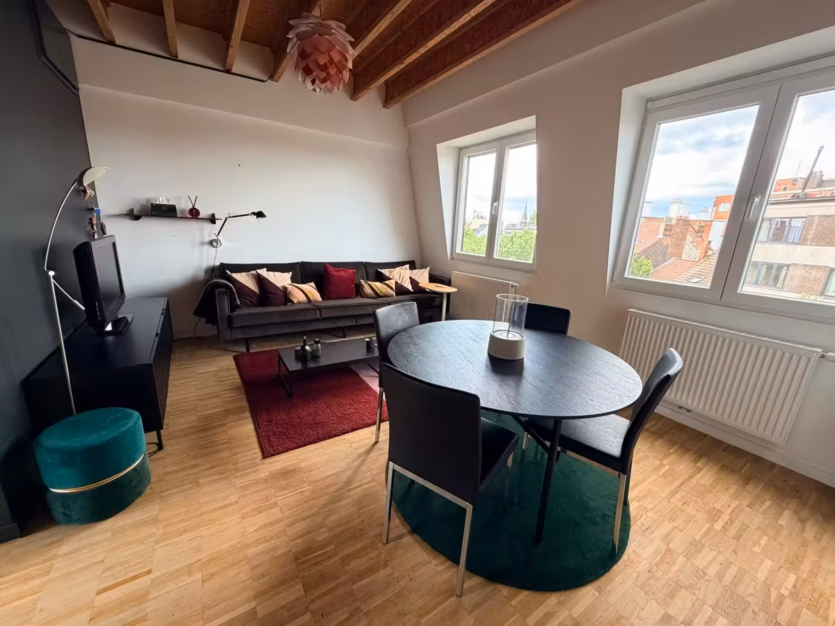 Gemeubeld 1-slaapkamerappartement te huur in Antwerpen - 2