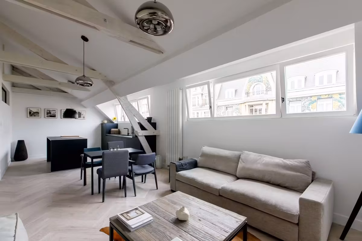 Stijlvol gerenoveerd appartement op toplocatie aan Sint-Katelijneplein - 6