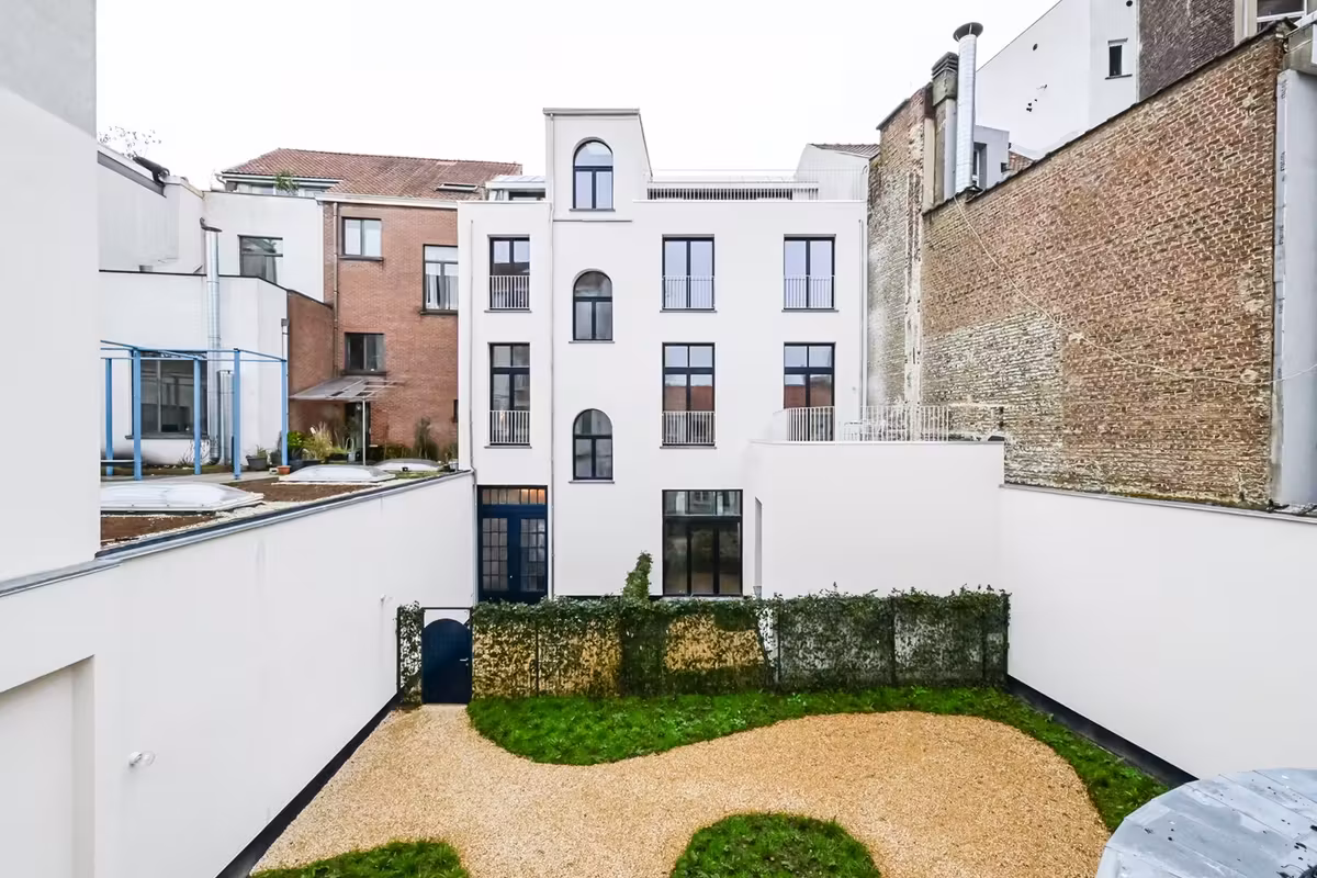 Gemeubeld appartement met 2 slaapkamers met veel charme - 15