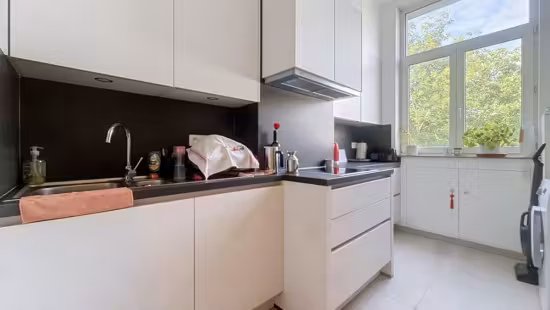 One-bedroom apartment with dressing in Schaarbeek - 2