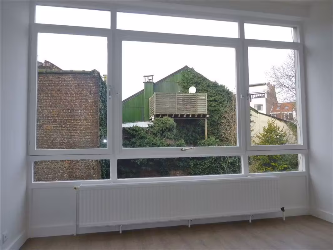 Studio non-meublé dans le quartier Louise - 4