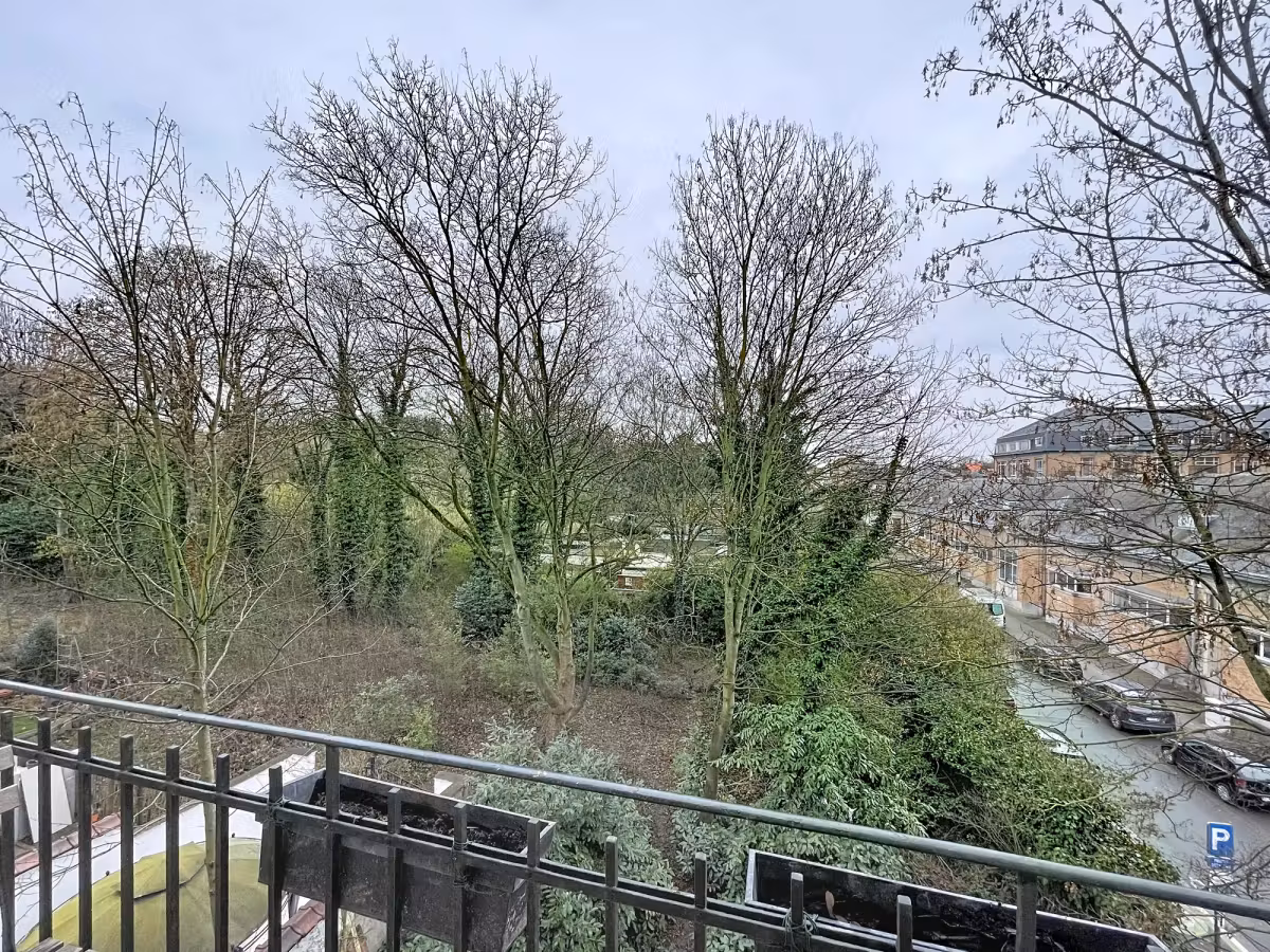 Charmant & lichtrijk 1 slaapkamer appartement te huur in Laken - 11