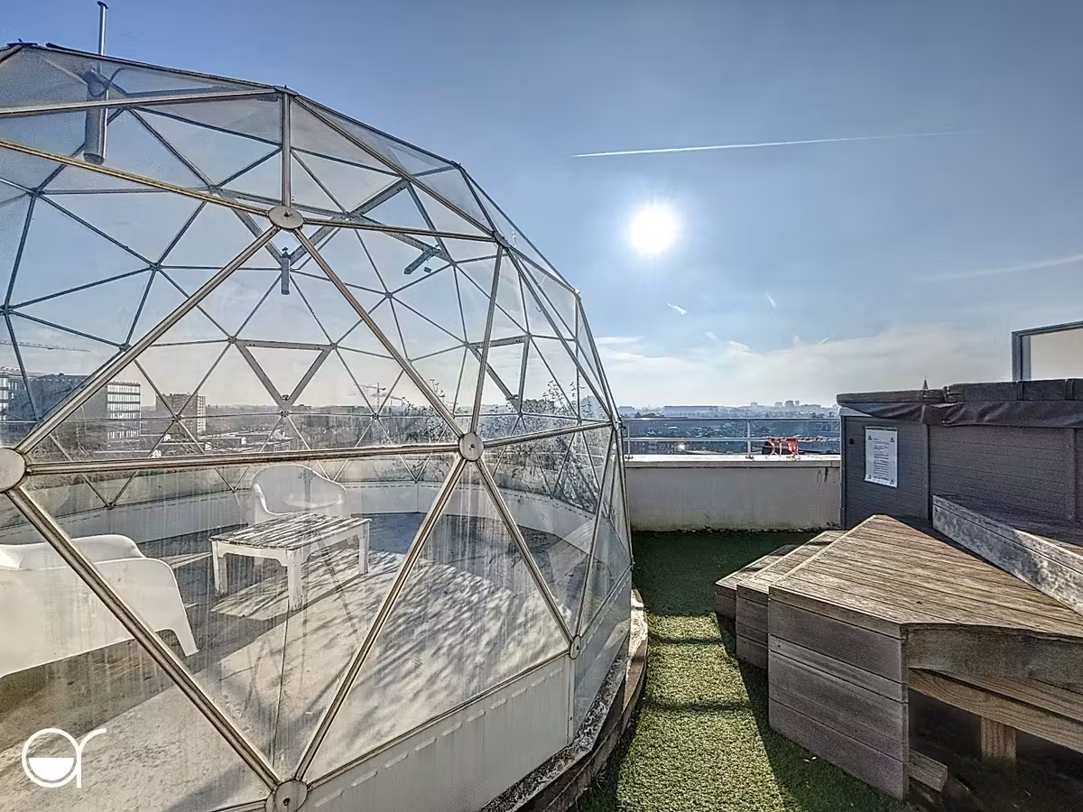 Studio in exclusive Greentower residence - 10